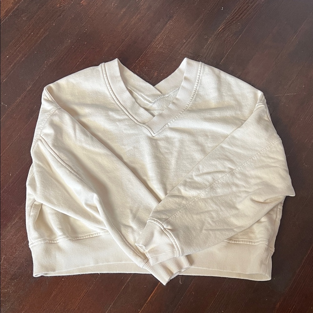 Aerie Off-White V-Neck Sweater